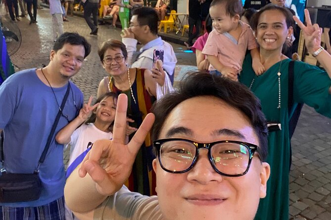 [Hi-end] Private Hanoi Street Food Tour With Real Foodie - Three hours of food and walking