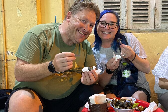 [Hi-end] Private Hanoi Street Food Tour With Real Foodie - What the reviews reveal about the guiding