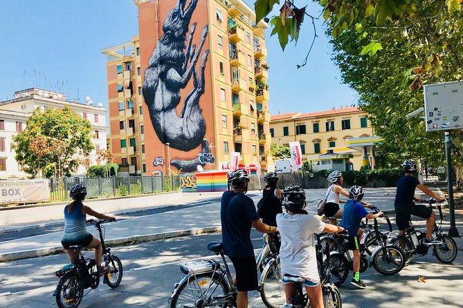 Hidden Rome: Small Group E-Bike Tour with Street Food Stops - Coffee, gelato, and the sweet finish