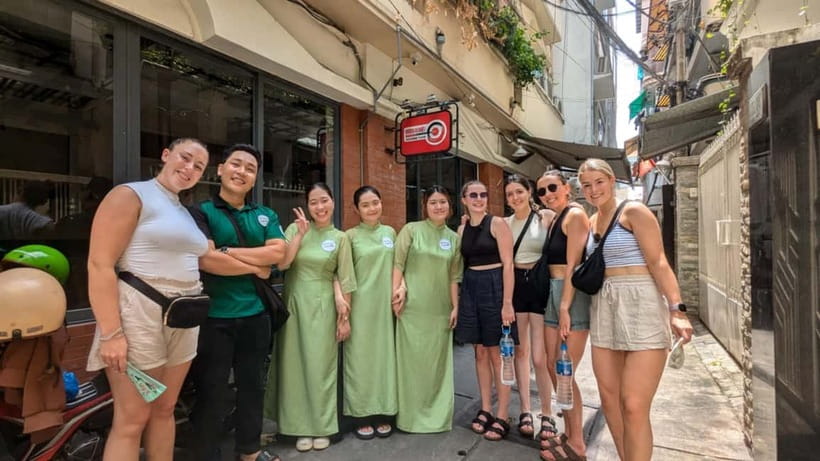 Ho Chi Minh City: Motorbike Street Food Tour - 12 Tastings - Why the motorbike makes the food tour better