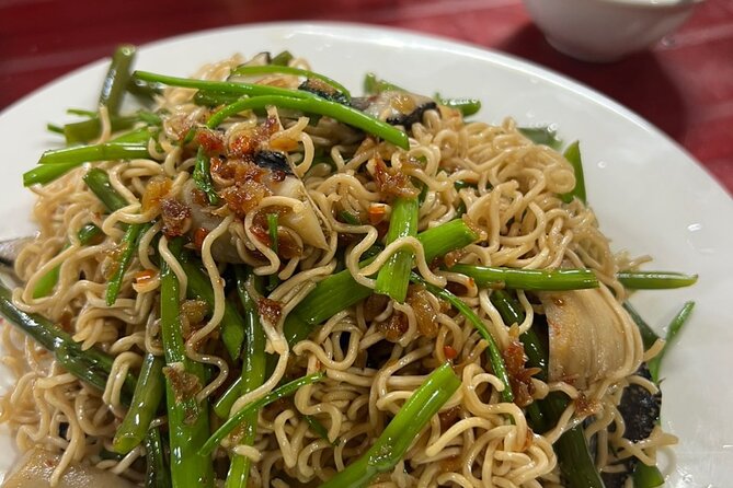 Ho Chi Minh City Sightseeing & Street Food Tasting Experience - Why this four-hour tour works