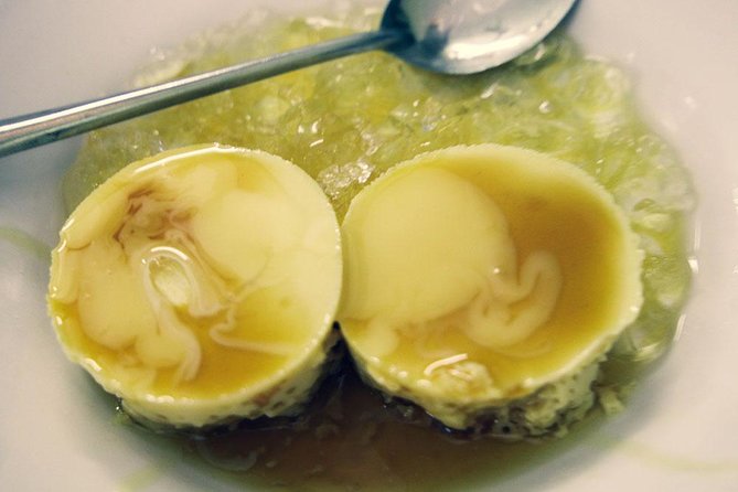 Ho Chi Minh City: Street Food Walking Tour with 12 Tastings - Sweet stops that break up the savory food