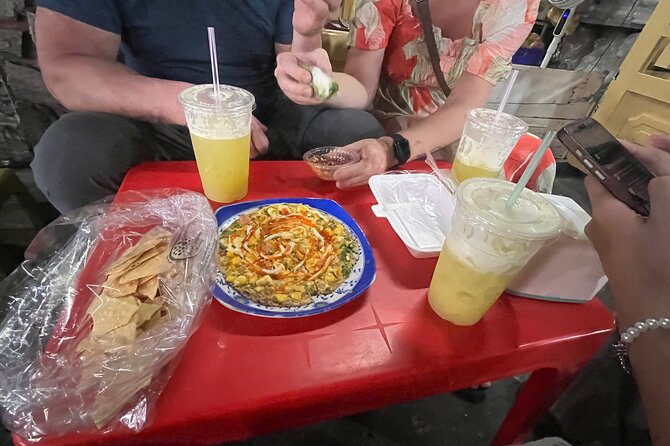 Ho Chi Minh Street Food and Sightseeing By Motorbike - Binh Tay Market and the city’s Chinese-Vietnamese character