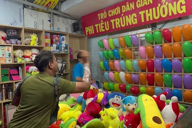 Ho Chi Minh Street Food & City Sights with LGBT Student Pride - The LGBT student guide and the optional nightlife ending