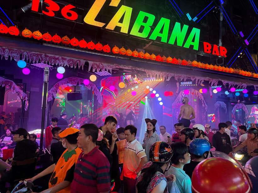 Ho Chi Minh Street Food Private Walking Tour With Good Guide - What the four-hour route is likely to feel like