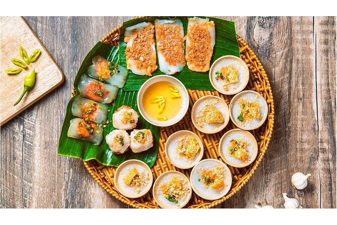 Ho Chi Minh Street Food Tour and Vietnamese Coffee - Com Tam, Saigon’s broken rice staple