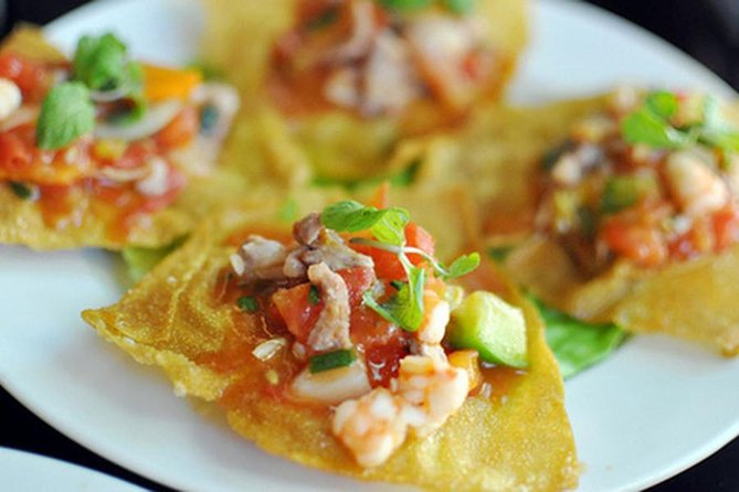 Hoi An Night Market - Ancient Town street food tours by Night - Why Hoi An food works so well at night