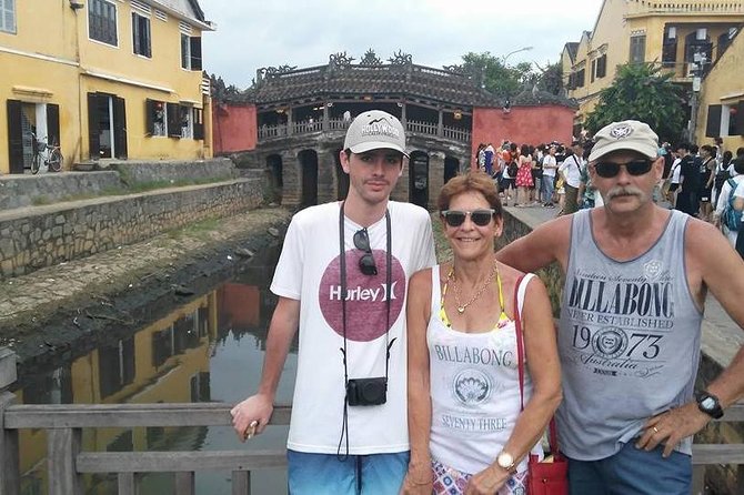 Hoi An Night Market with Hoi an walking Tour , Colourful Lanterns, Boat Ride - The 3 p.m. ride from Da Nang