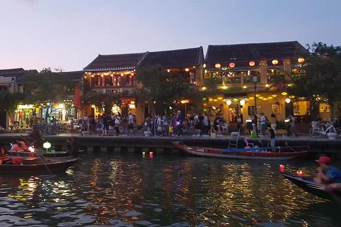 Hoi An Nightlife Tour with Hoi An Ancient Walking Tour, Boat Ride, Night Market - Walking through the Ancient Town