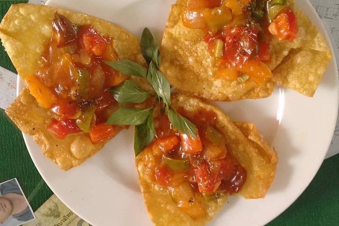 Hoi An Street Food Safari Tour - Building your food list from more than 40 choices