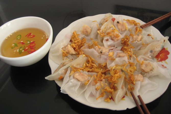 Hoi An Street Food Tour- Eat Like A Local - Five stops, five sides of Hoi An food