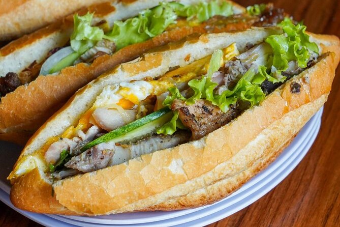 Hoi An Street Food Tour - Eat like a local - PRIVATE TOUR - Why an evening food tour suits Hoi An