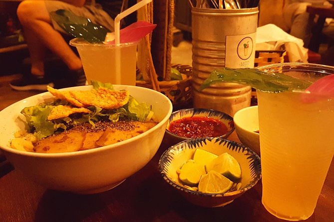 Hoi An Walking Street Food - Private Tour - Walking through local life, not just landmarks