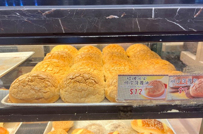 Hong Kong Private Food Tour with Michelin Street Food - Herbal Jelly and Chinese Migration at Chan Yee Jai
