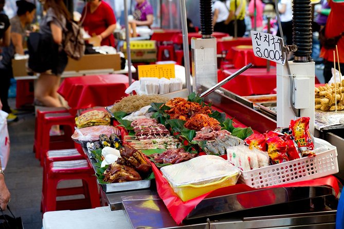 Hong Kong Private & Personalized Street Food Tour with a Local - Lan Kwai Fong and the final tasting stops