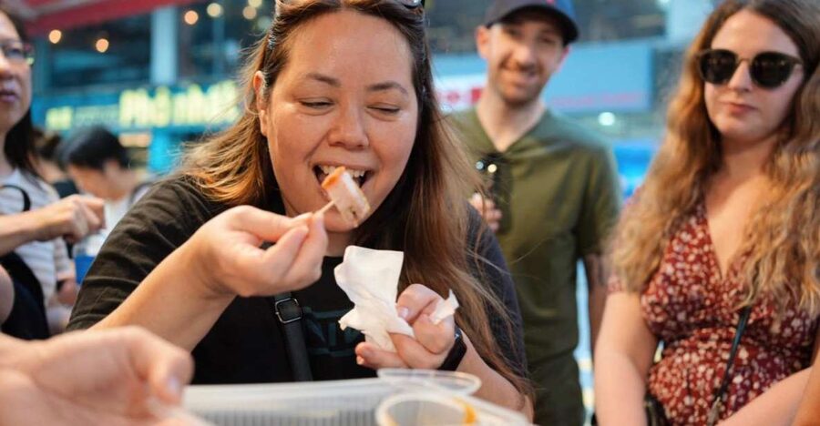 Hong Kong: Street Food Tour with Locals - Dim Sum and Wonton - Is $51 a fair price?