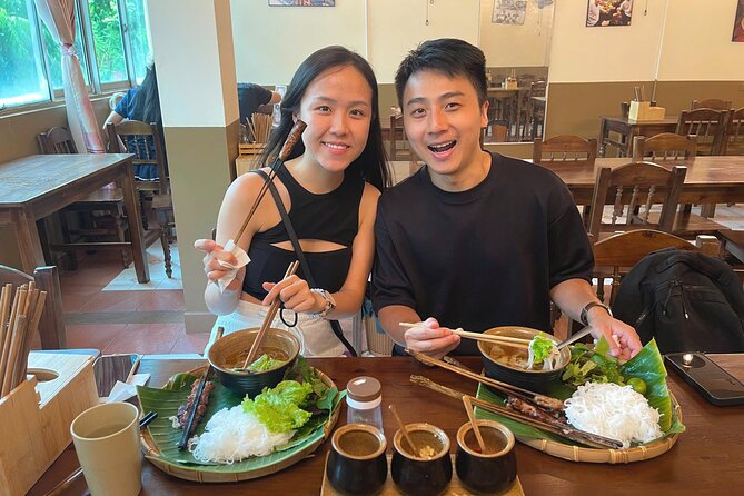 (HOT) Hanoi Guided Street Food and Train Street Tour with Local - Timing, Group Size, and What Is Included