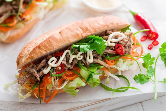 [HOT] Hanoi Old Quarter Walking Street Food - Small Group Tour - What You Eat Along the Way