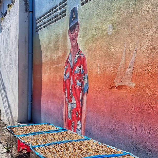 Hua Hin: Thai Street Food & Market Walking Tour - Cream and the value of a good guide