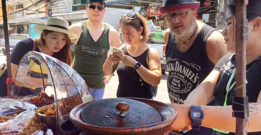 Hua Hin: Thai Street Food & Market Walking Tour - Chat Chai Market, where locals shop and snack