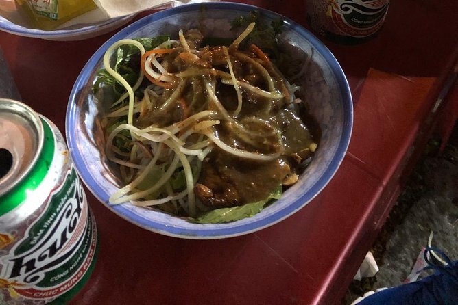 Hue Authentic Street Food tour - Starting near Truong Tien Bridge