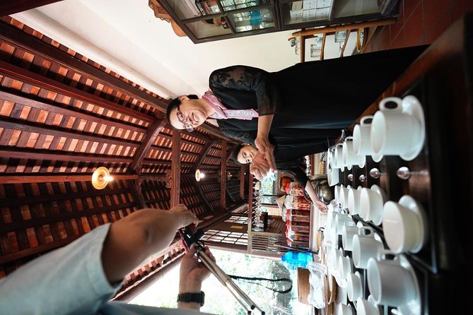 Hue Night Street Food Safari By Cyclo - A short Citadel ride after dark