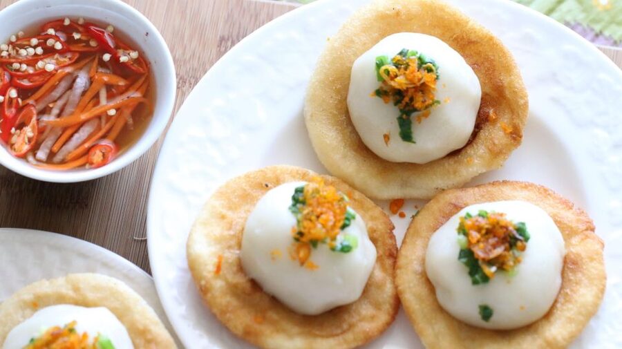 Hue Walking Street Food Tour - Starting at 6 PM in central Hue