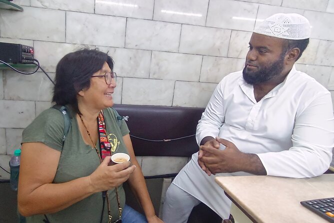 Hyderabad Street Food Experience with Local Expert - Spices and mirchi bhajji at Mir Alam Mandi
