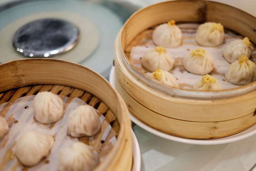 Iconic Food Tour: Local Street Food, Drinks & Sites - Yongchun Station to Xinyi’s wet market
