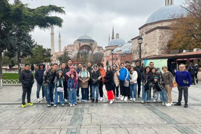 Istanbul Street Food Tour: Private Taste of Two Continents