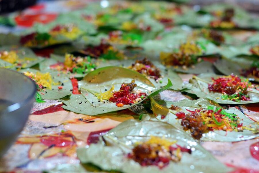 Jaipur: History Street Food Tour with Local Guide - Evening timing and the Pink City atmosphere