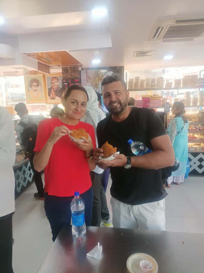 Jaipur: Private Full Day City Tour With Street Food - Jal Mahal, markets, and room for shopping