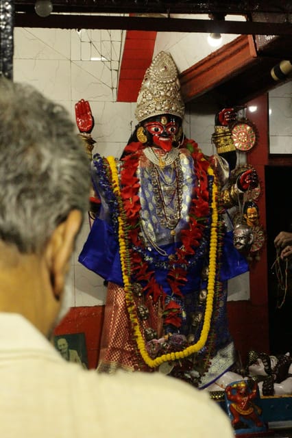 Kolkata Midtown Madness- A Street Food & Nightlife Tour - What the $32 price gets you