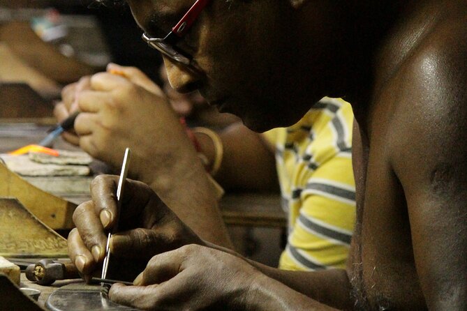 Kolkata Midtown Madness- A Street Food & Nightlife Tour - College Street and a coconut drink with a past