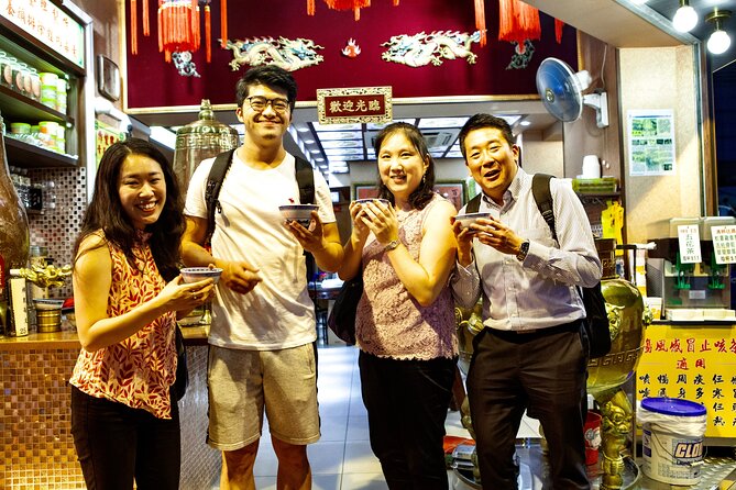 Kowloon Street Food Tour Private & Personalized with a Local - Dai pai dong-style dishes and local desserts