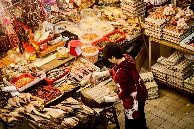 Kowloon Street Food Tour Private & Personalized with a Local - A multicultural finish in Kowloon