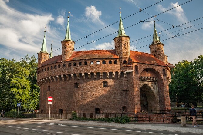 Krakow: Street Food Tasting Walking Tour - The guide can make or break the hour and a half
