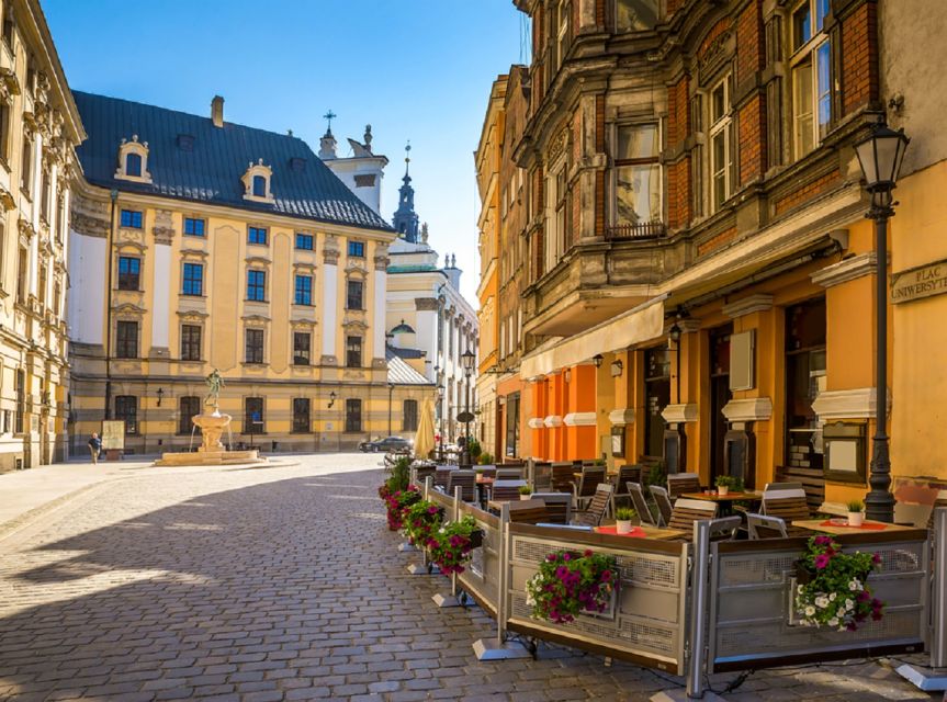 Krakow: Traditional Street Food Walking Tour - Why this food walk is a smart first taste of Kraków
