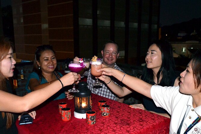 Kuala Lumpur's Nightlife Secrets and Street Food - Street food along the five-foot way