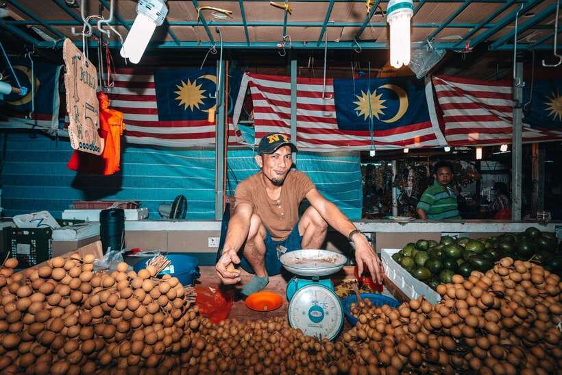 Kuala Lumpur: Sambal Street Food Tour with 15+ Tastings - Key points to know before you book