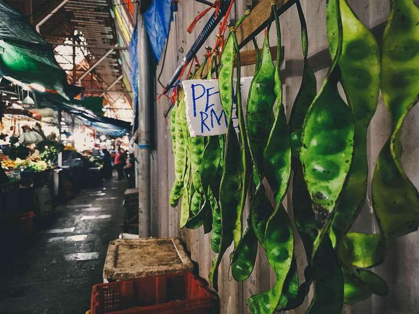 Kuala Lumpur: Sambal Street Food Tour with 15+ Tastings - Why this Kuala Lumpur food tour works