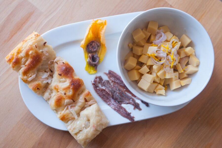 La Spezia: Small-Group Street Food Tour - The three tasting stops and what to expect