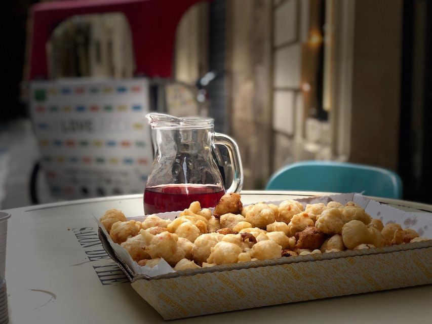 Lecce: Guided Tour & Street Food Tasting by Rickshaw - A second tasting at a local bar