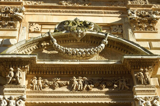 Lecce History and Street Food Tasting Private Tour - Piazza del Duomo and the drama of a closed square