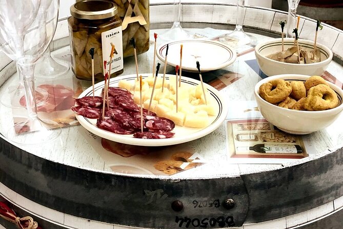 Lecce Street Food Group Tour (3h) - Santa Chiara and the Roman Theater