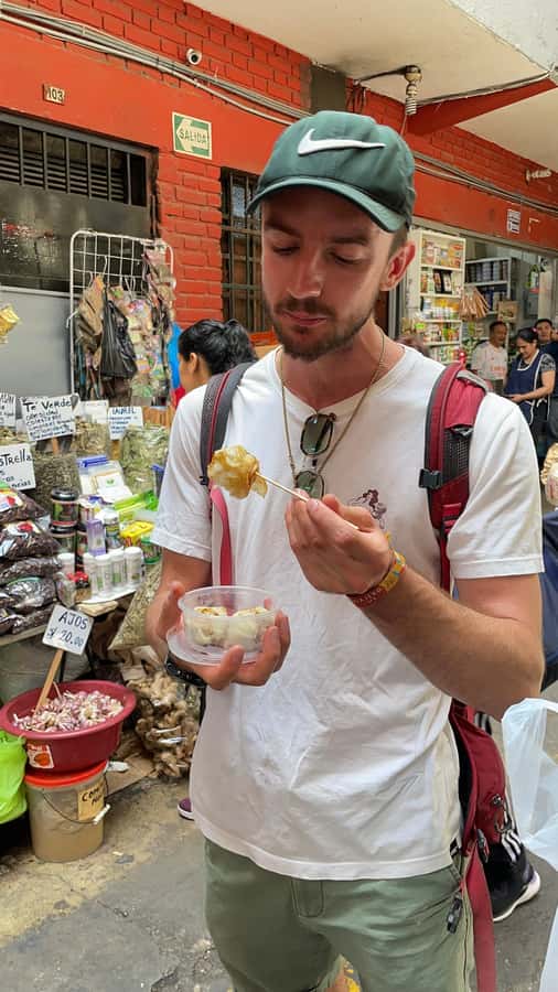 Lima Street Food: A gastronomic adventure through the city. - The 30-minute ride into central Lima