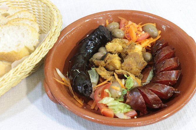 Lisbon 4 Foodies Tour - From Street Food to Awarded Chefs’ Portuguese Delicacies - Portuguese wine pairings that help you order later