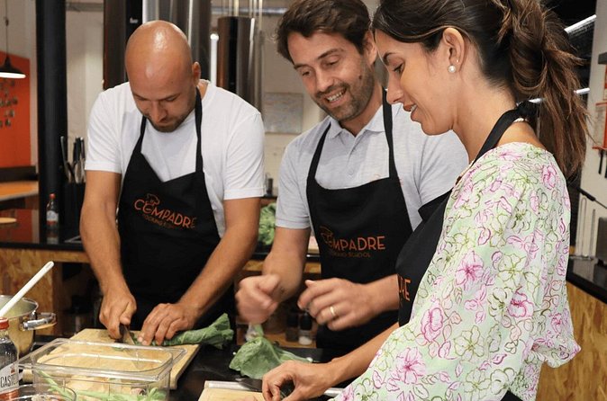 Lisbon: Portuguese street food cooking class with Drinks - Peixinhos da horta and the Portuguese link to tempura