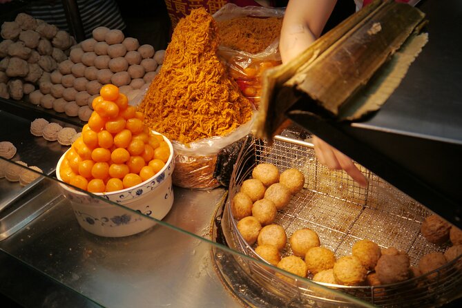 Local Favorites: Taiwan Night Market Food Tour in 2 hours - Dietary limits and practical comfort