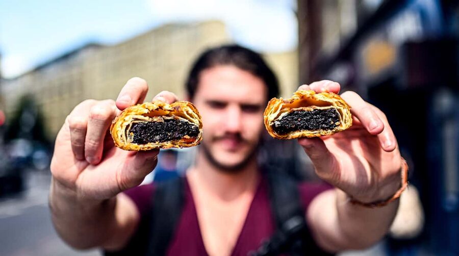 London: Private Shoreditch Street Food Tour with 7 Dishes - Why food is the right way to see East London